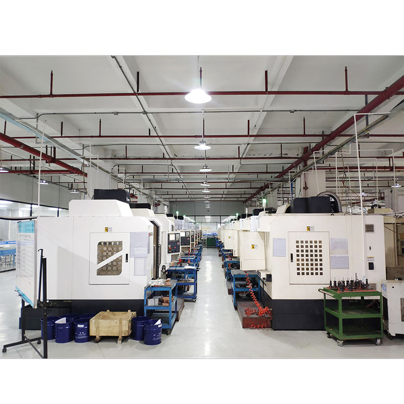 Aké sú stupne presnosti obrábania CNC obrábacích centier?